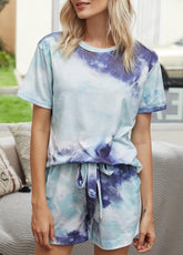 Gradient Short Sleeve Round Neck T-shirt And Shorts Set