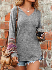 Printed Lantern Sleeve V-neck Tops