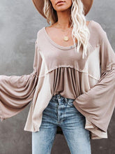 Women's T-Shirts Irregular Contrast Color U Collar Flare Sleeve T-Shirt