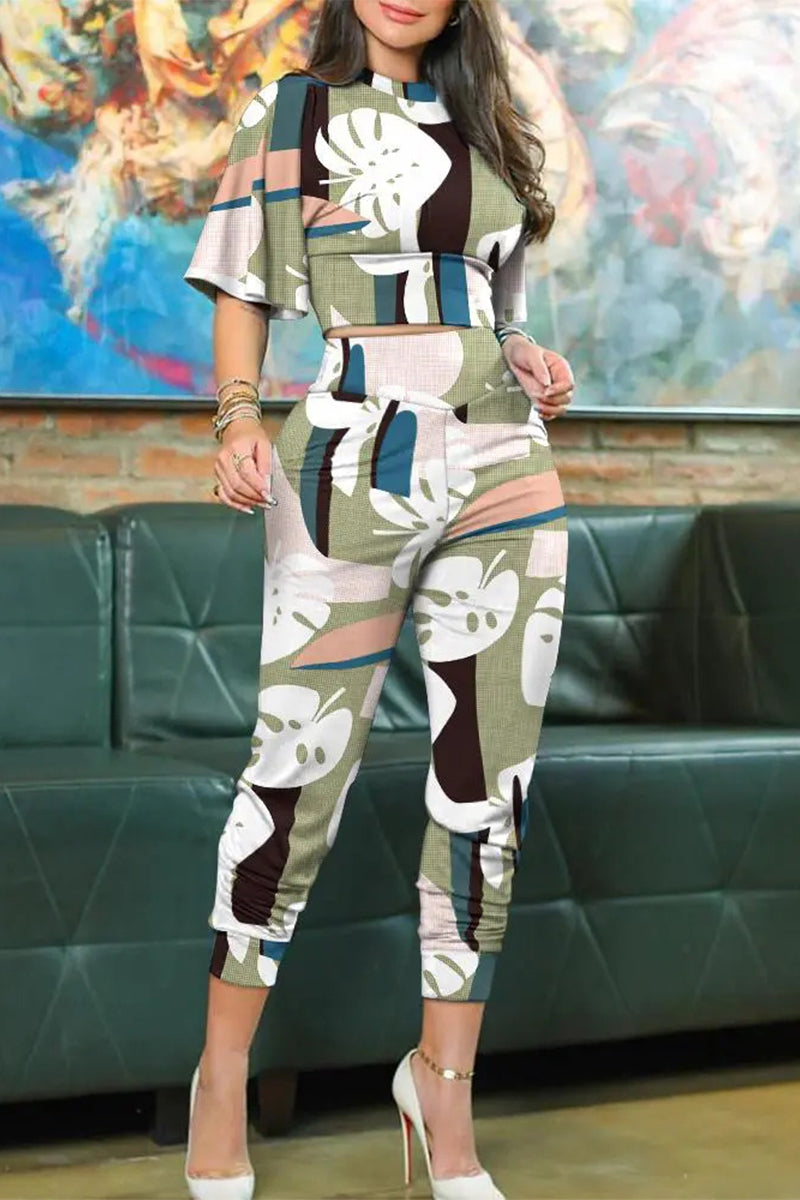 Casual Solid Floral Patchwork Short Sleeve Two Pieces