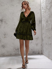 Fashion Deep V-Neck Long Sleeve Flared Mini Dress