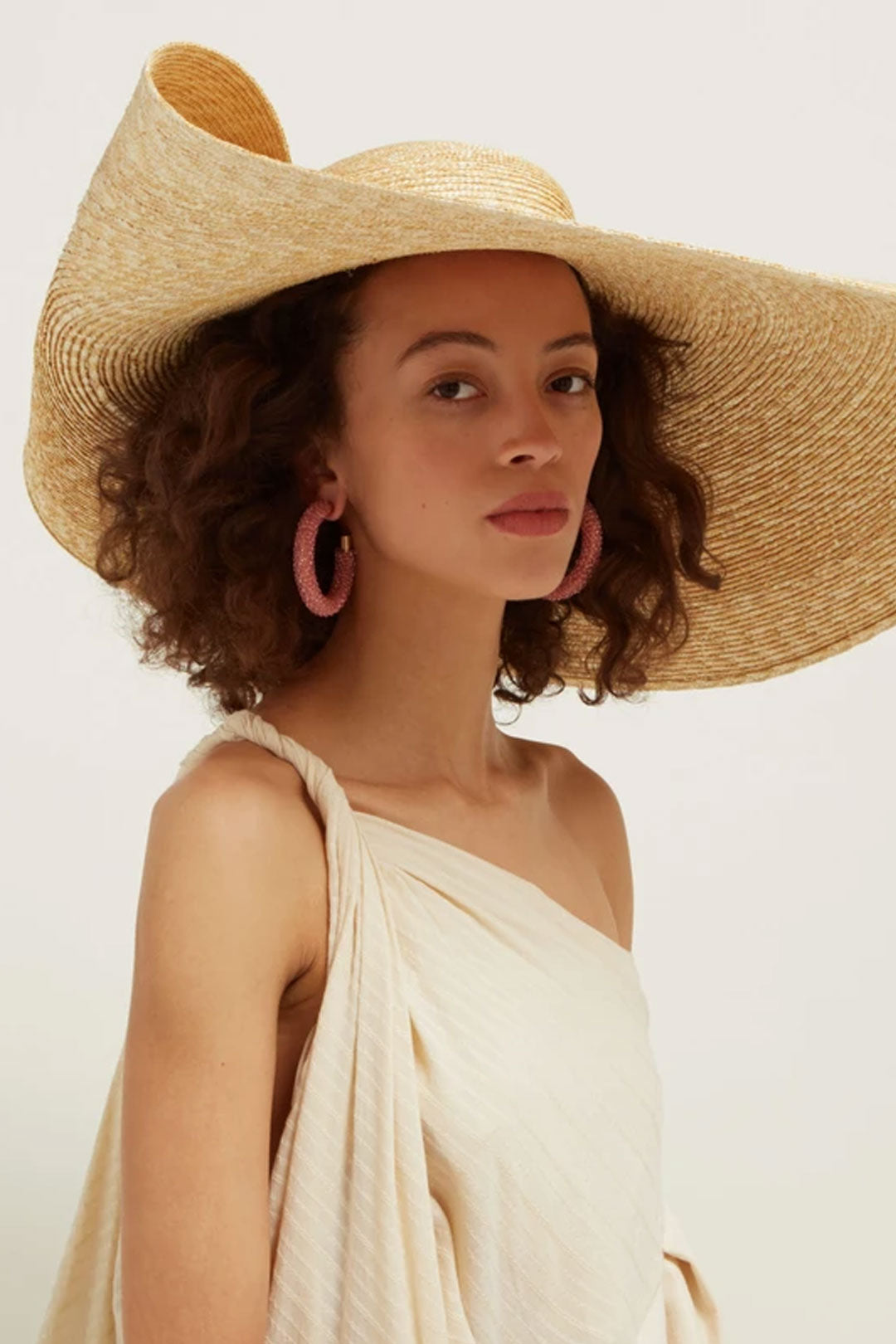 Boho Hat, Beach Hat, Extra Wide Brim Straw Hat, Anna Breeze in Black and Beige, High Quality (Straw, 35 cm)