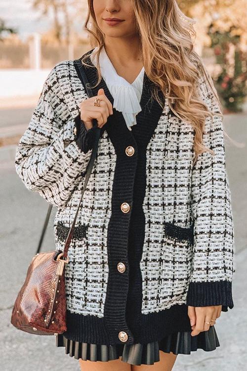 Pockets Button Plaid Cardigan