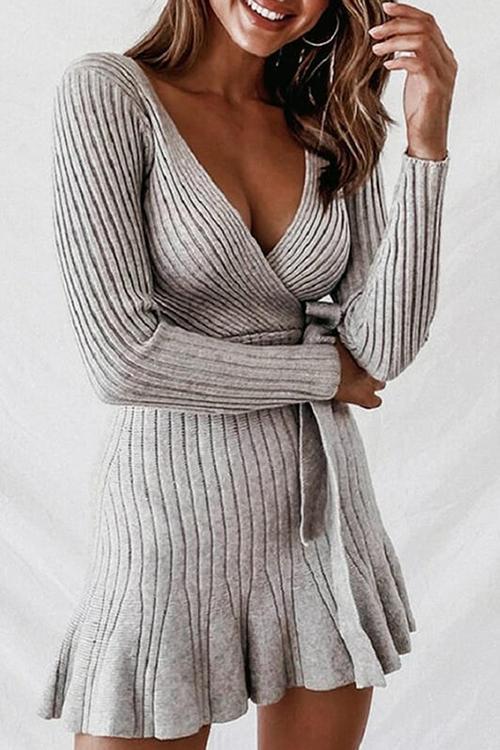 V Neck Ruffles Hem Sweater Dress