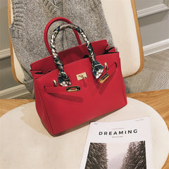 Retro Women's Fashion Pattern Shoulder Bags