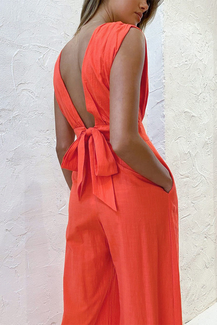 Deep V-neck Sleeveless Jumpsuit