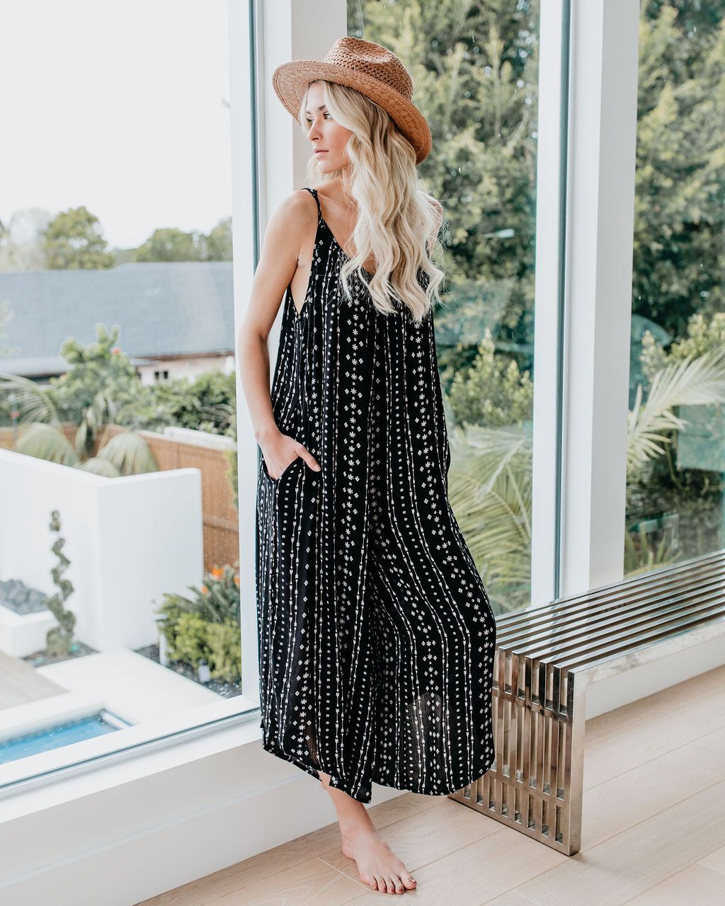 Round Neck Spaghetti Strap Casual Loose Jumpsuit