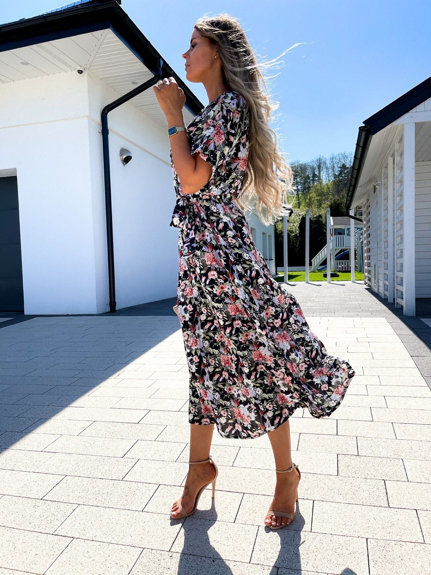 Cross V Neck Short Sleeve Tie Waist Floral Dress