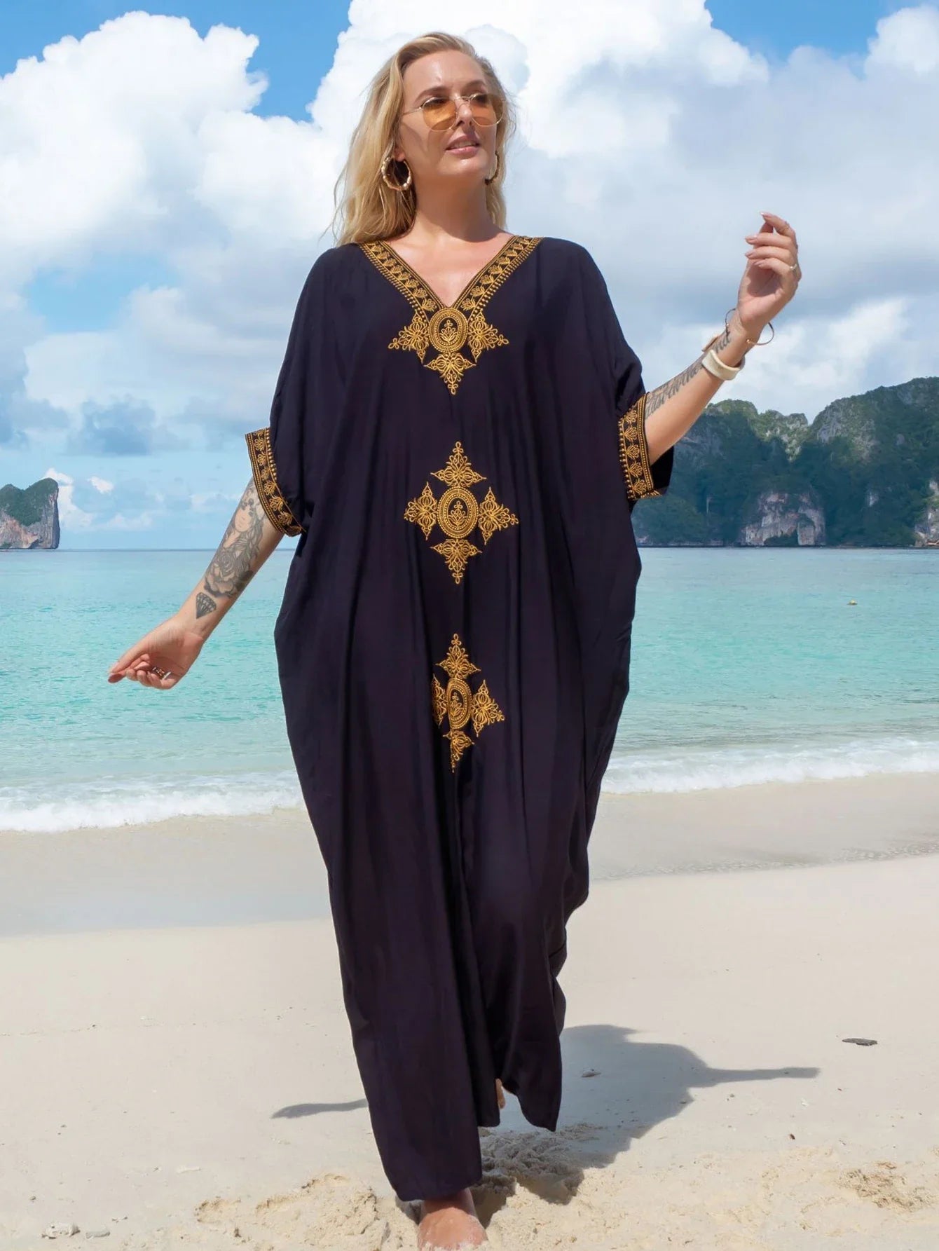 Boho Maxi Dress - Beach Dress, Kaftan Dress Vintage Embroidered in Liliana Navy