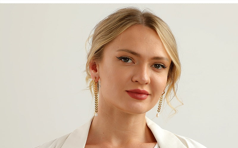 Boho Earrings, Dangle Earrings, Peal with Gold Chain
