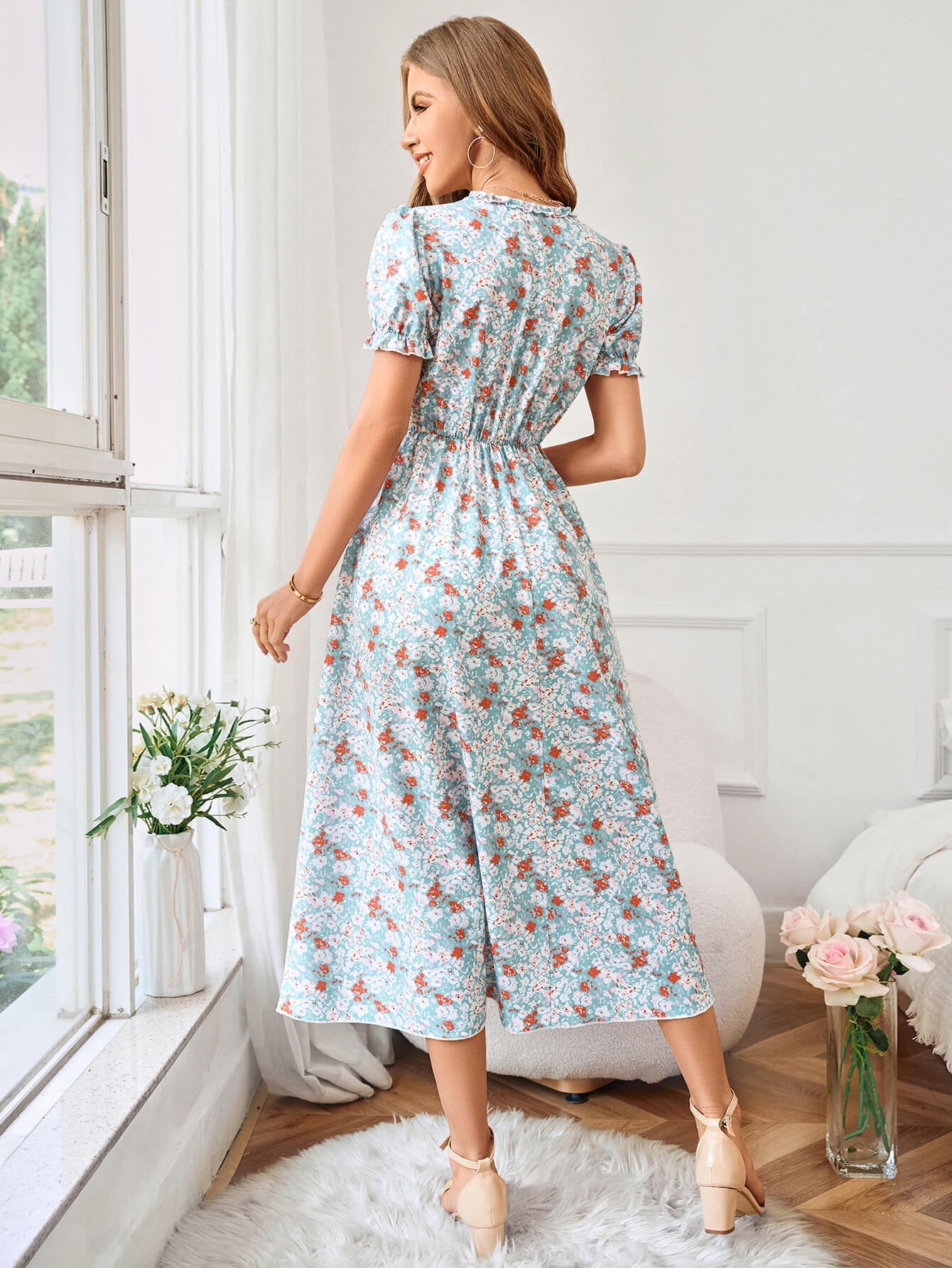 GOLDIE SHORT SLEEVE FLORAL MAXI DRESS