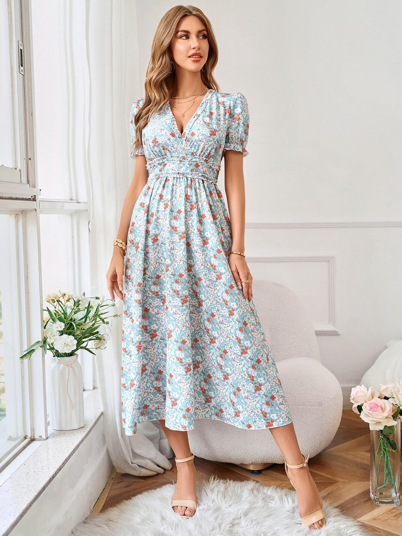 GOLDIE SHORT SLEEVE FLORAL MAXI DRESS