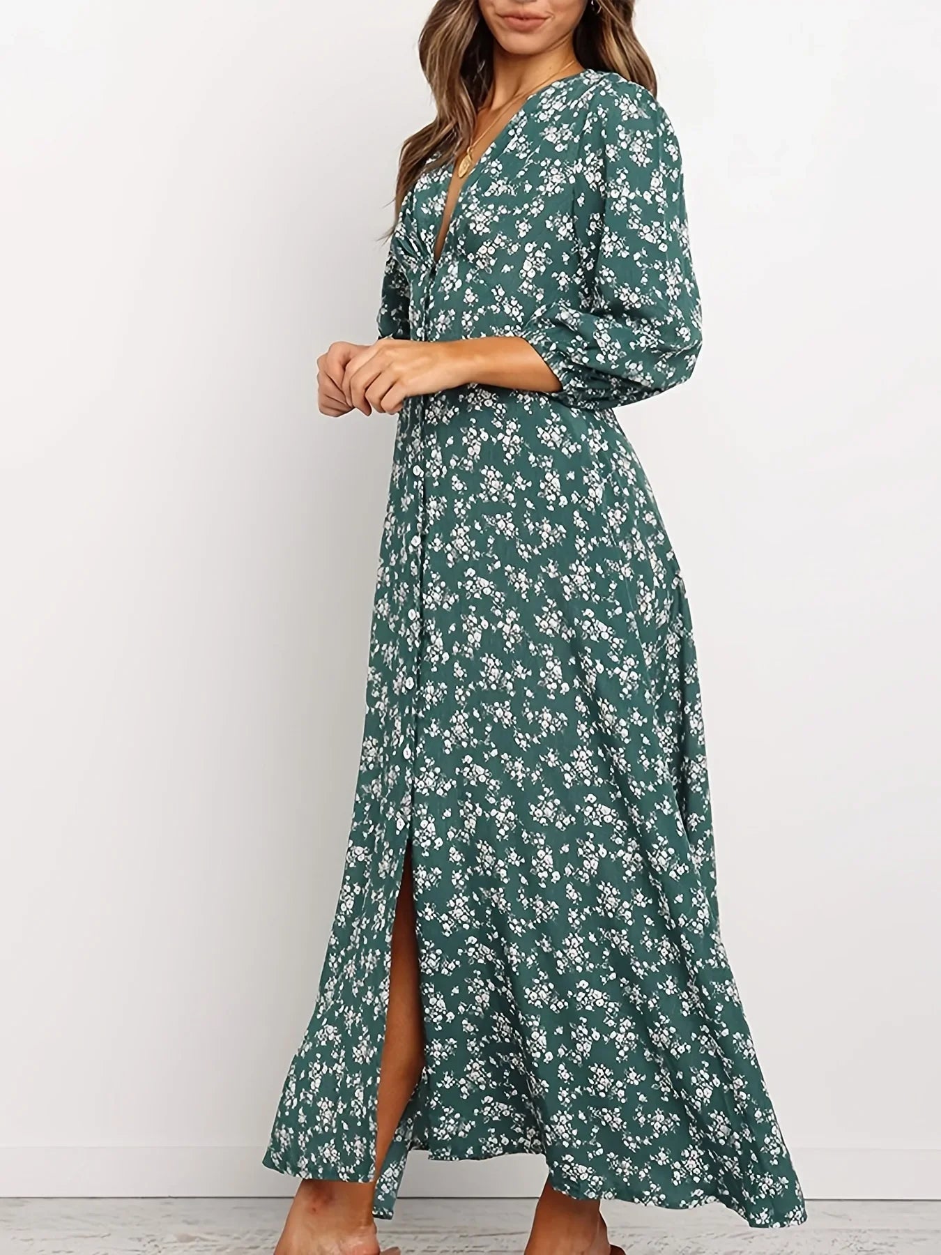 Vintage Ditsy Floral Lantern Long Sleeve Dress