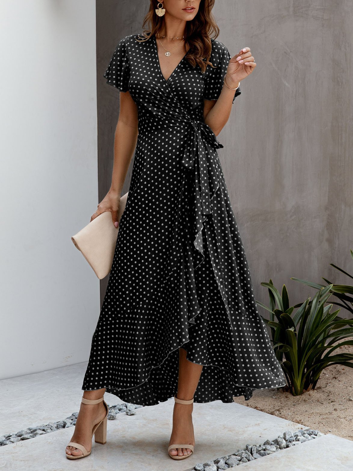 Polka-dot V-neck Ruffled Short-sleeved Princess Dress