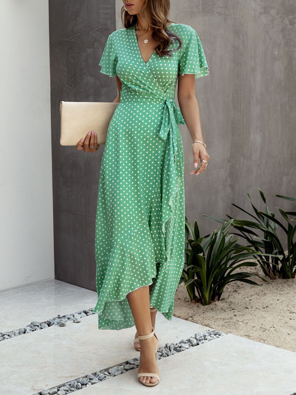 Polka-dot V-neck Ruffled Short-sleeved Princess Dress
