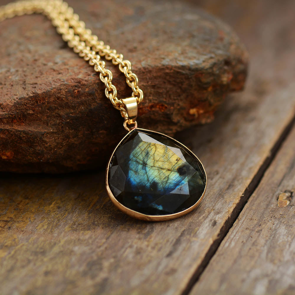 Boho Necklace, Labradorite and Gold Chain
