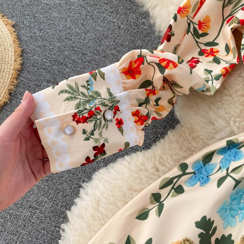 Vintage Dress, Boho Maxi Dress, Gown, White Victoria Flower Garden