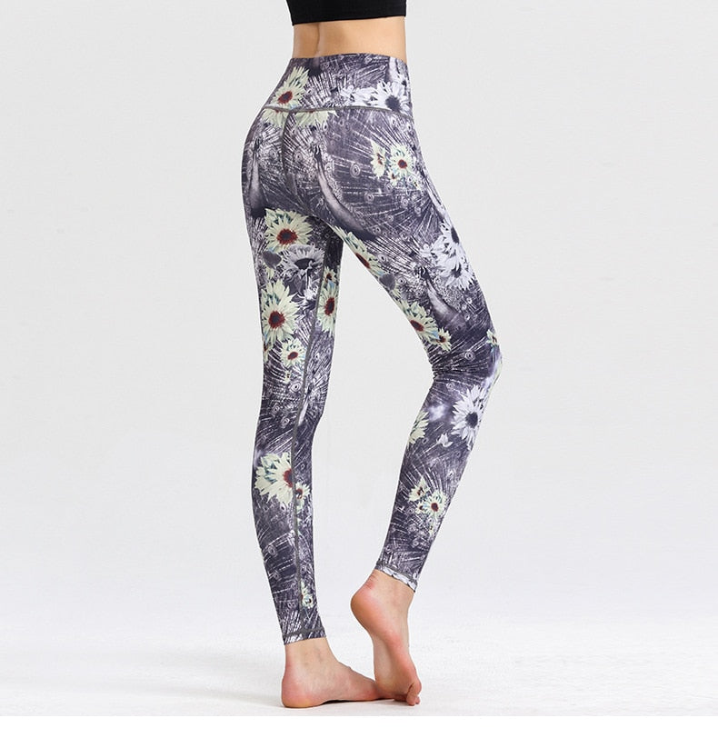 Yoga Legging, Yoga Pants, Boho Legging, Tight with Pocket in Purple Daisy