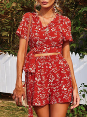 Short-sleeved V-neck Floral Print Two-piece Suit