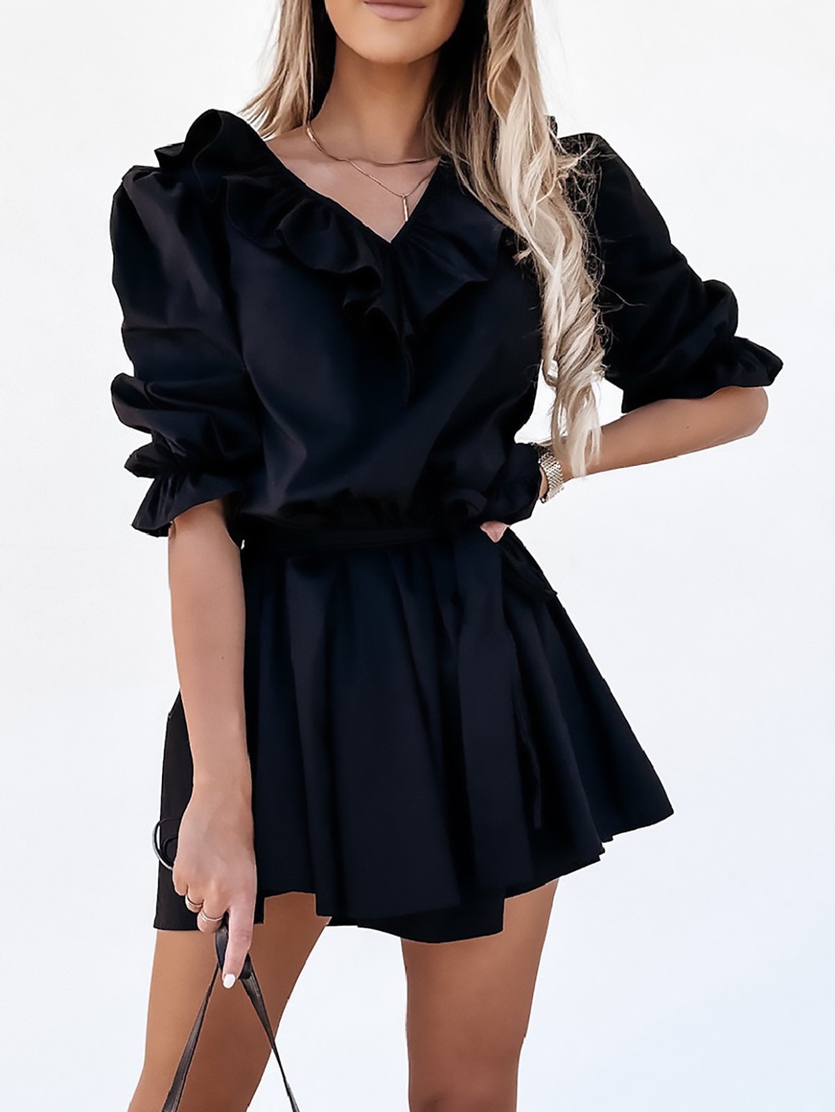 Short-sleeved V-neck Ruffled Lace-up Pleated Skirt