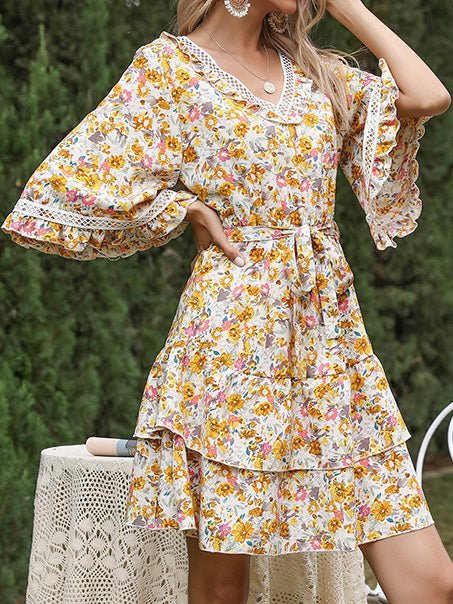 Women's Dresses Print Lace Panel Lace-Up Flare Sleeve Dress