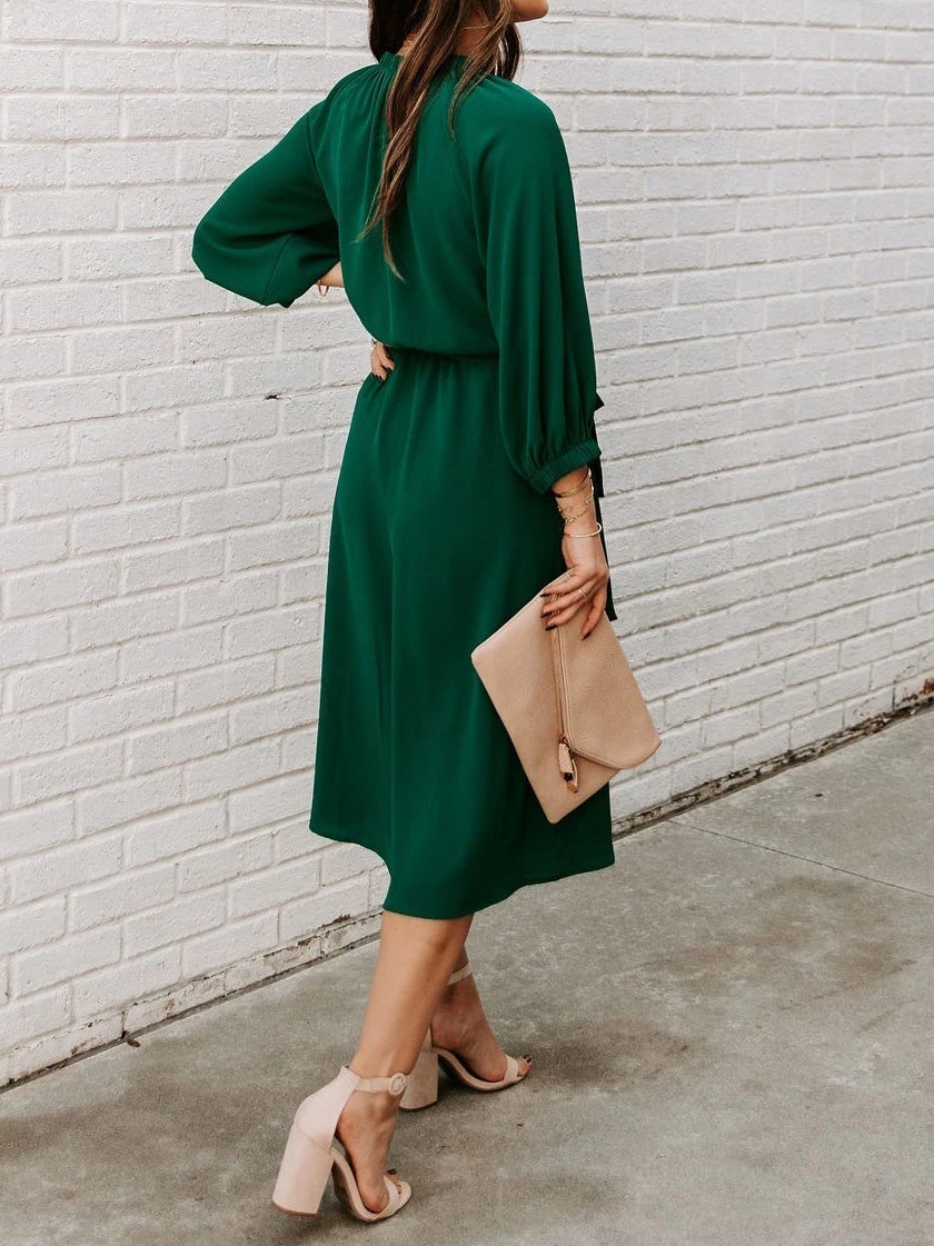Women's Dresses Round Neck Belted Long Sleeve Dress