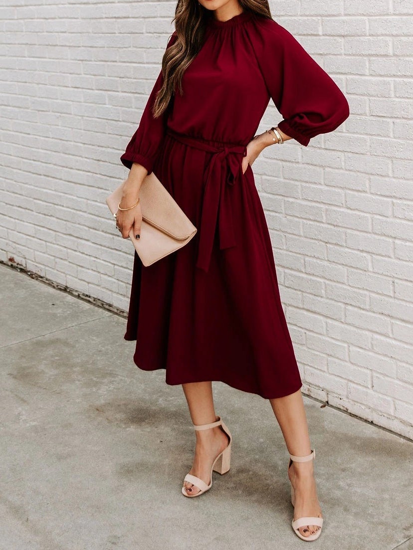 Women's Dresses Round Neck Belted Long Sleeve Dress