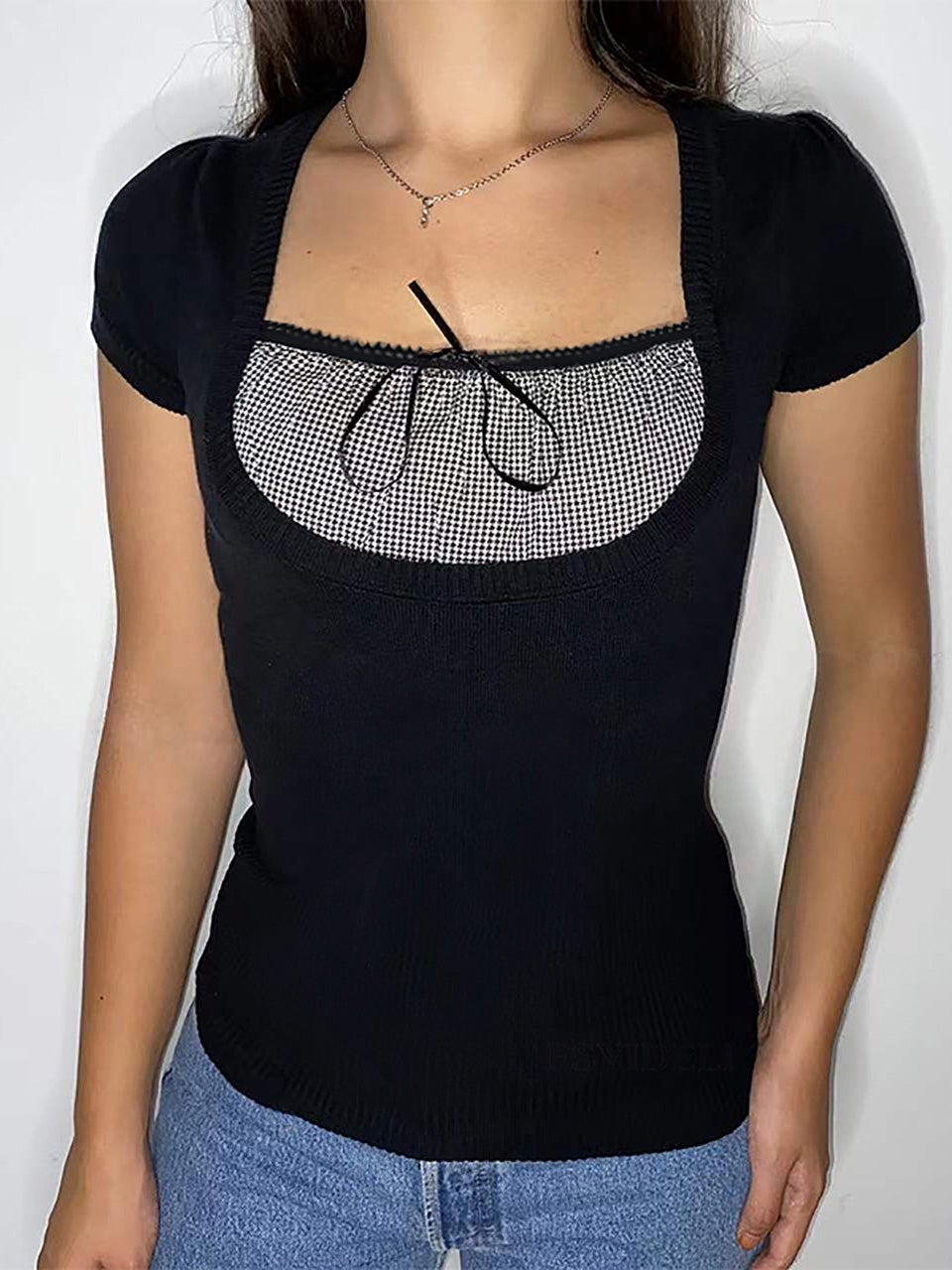 Women's T-Shirts Belted Square Neck Short Sleeve T-Shirt