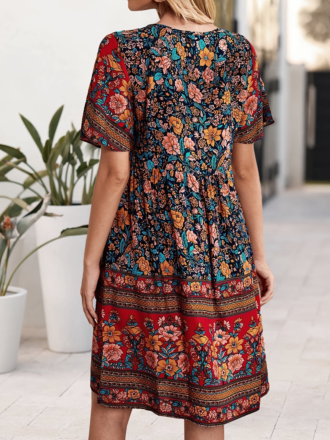 Casual Floral Print V Neck Short Sleeve Mini Dress