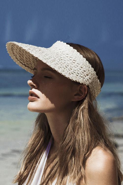 Straw Visor