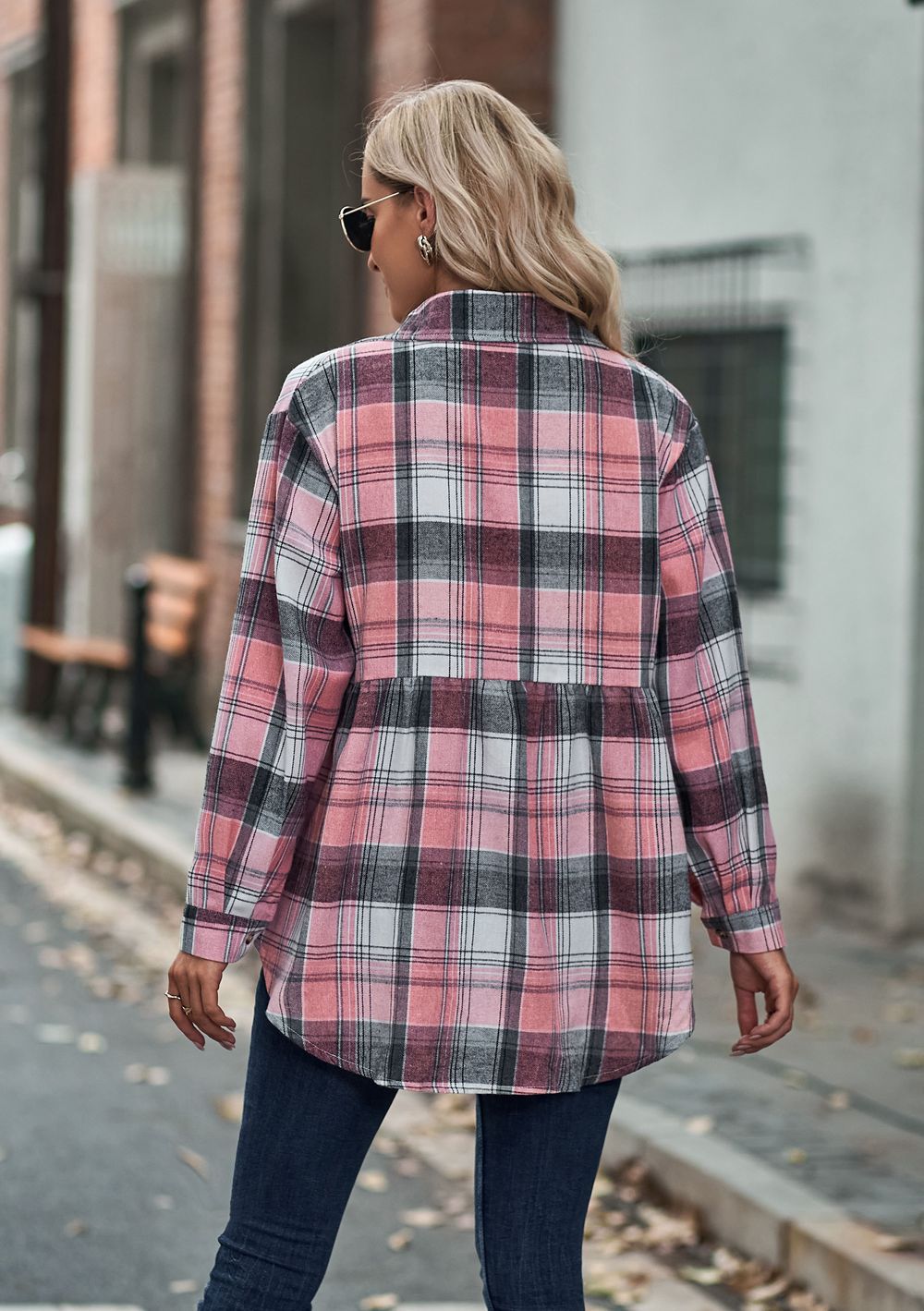Casual Long Sleeve Buttoned Plaid Shirt