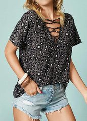 Leopard Printed V Neck Short Sleeve T-shirt