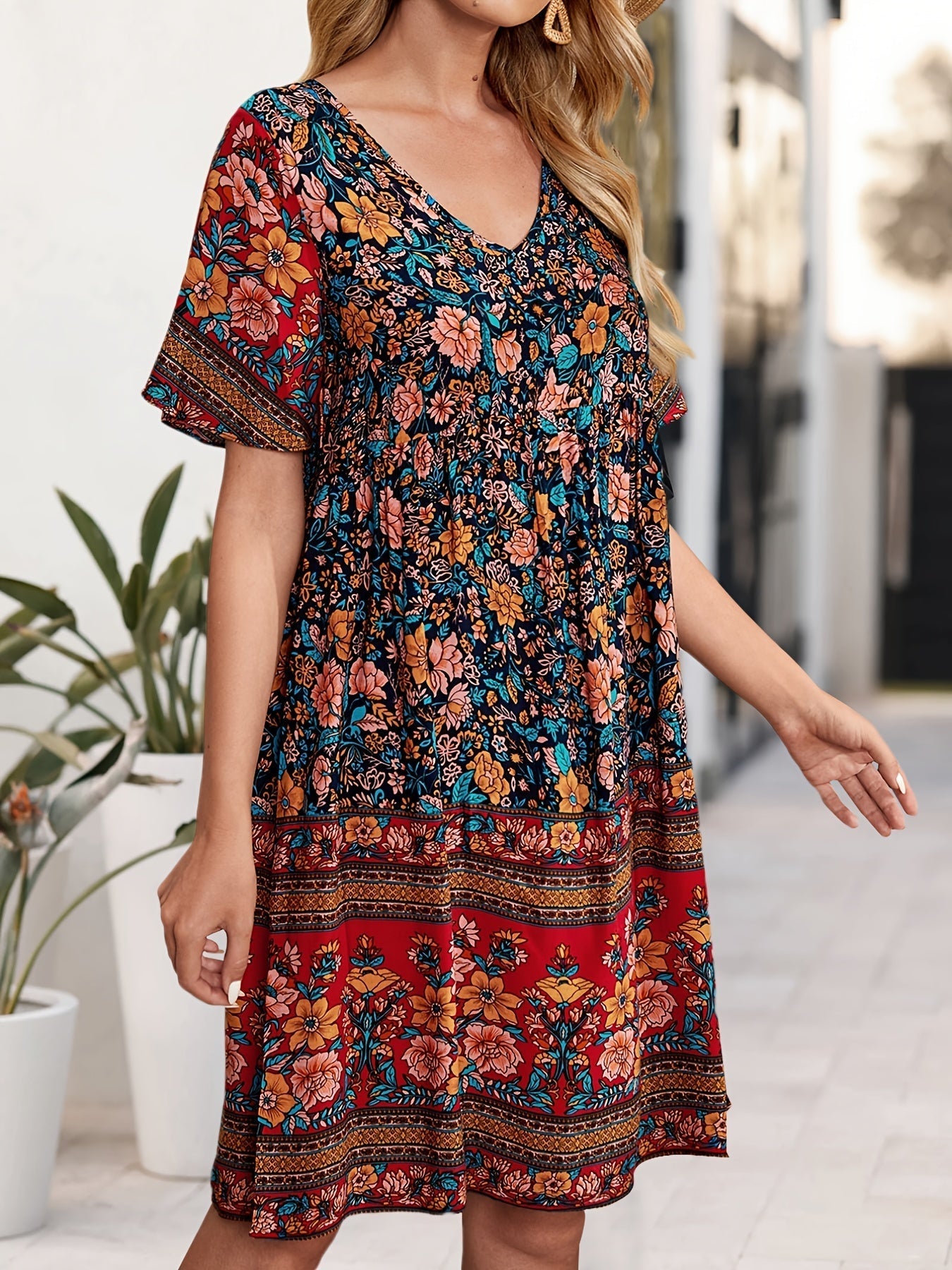 Casual Floral Print V Neck Short Sleeve Mini Dress
