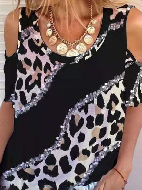 Leopard Printed Off Shoulder Casual T-shirt